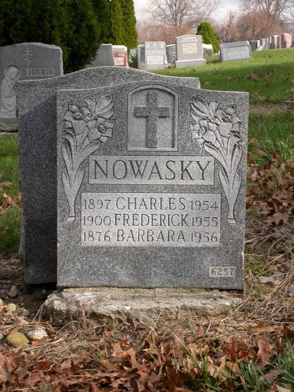 The Evergreens Cemetery Grave of Charles, Frederick and Barbara Nowasky
